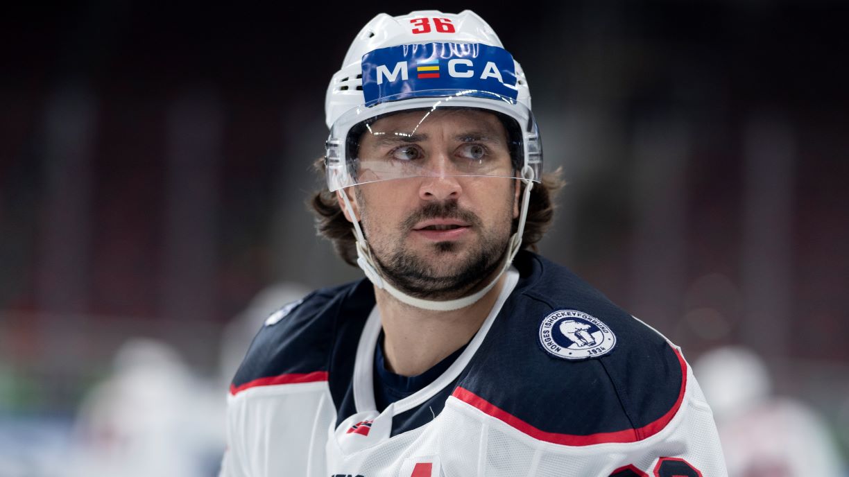 Mats Zuccarello og de norske Hockeygutta spiller OL-kvalifisering på hjemmebane siste helgen i august. Foto: Fredrik Hagen, Norges Ishockeyforbund.