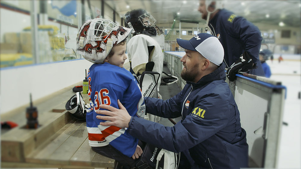 Bilverkstedkjeden MECA og TV2 hedrer ildsjelene i norsk ishockey