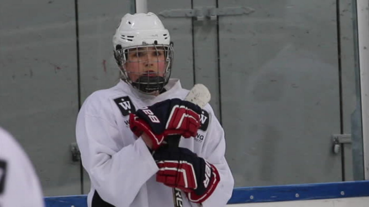 Millie (15) ville bli hockeyspiller